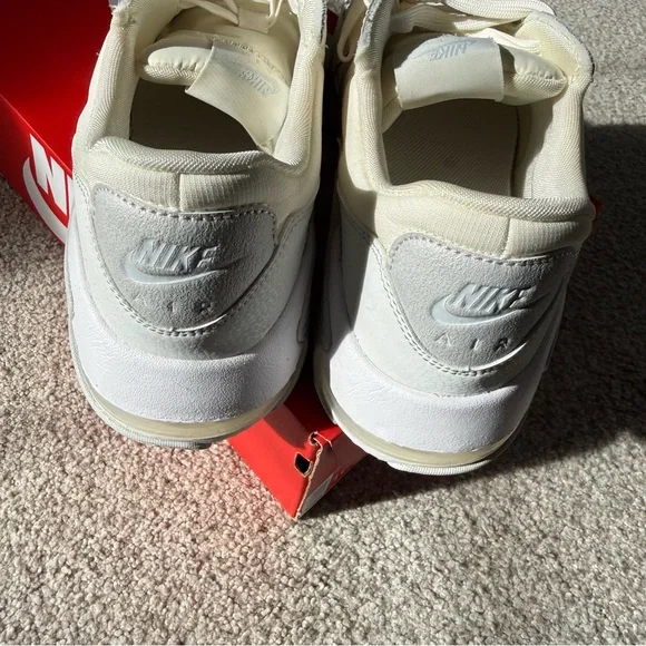 Nike Women's Air Max Excee Sneakers - Picture 4 of 4